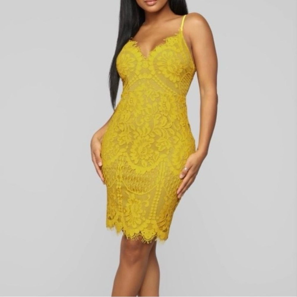 S|O|L|D❌Yellow Lace Bodycon Dress